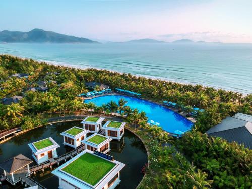 luxury hotels in Cam Ranh