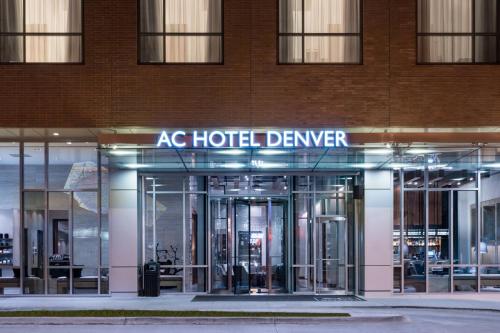 luxury hotels in Denver