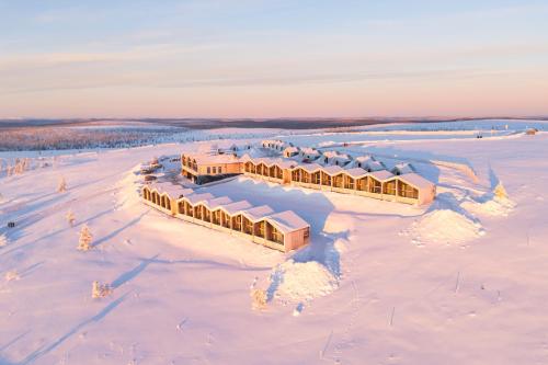 Star Arctic Hotel & Activities