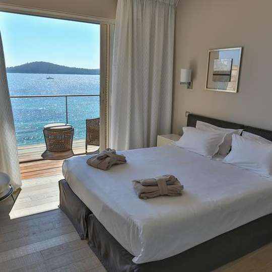 luxury hotels in Porto-Vecchio