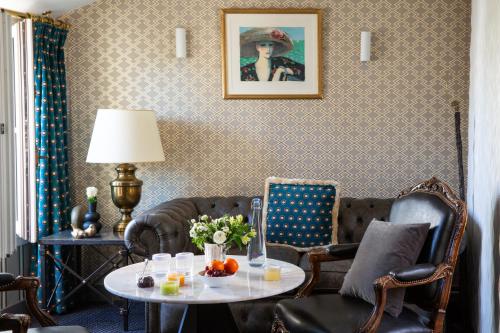 luxury hotels in Saint-Germain-Des-Prés (6Th)