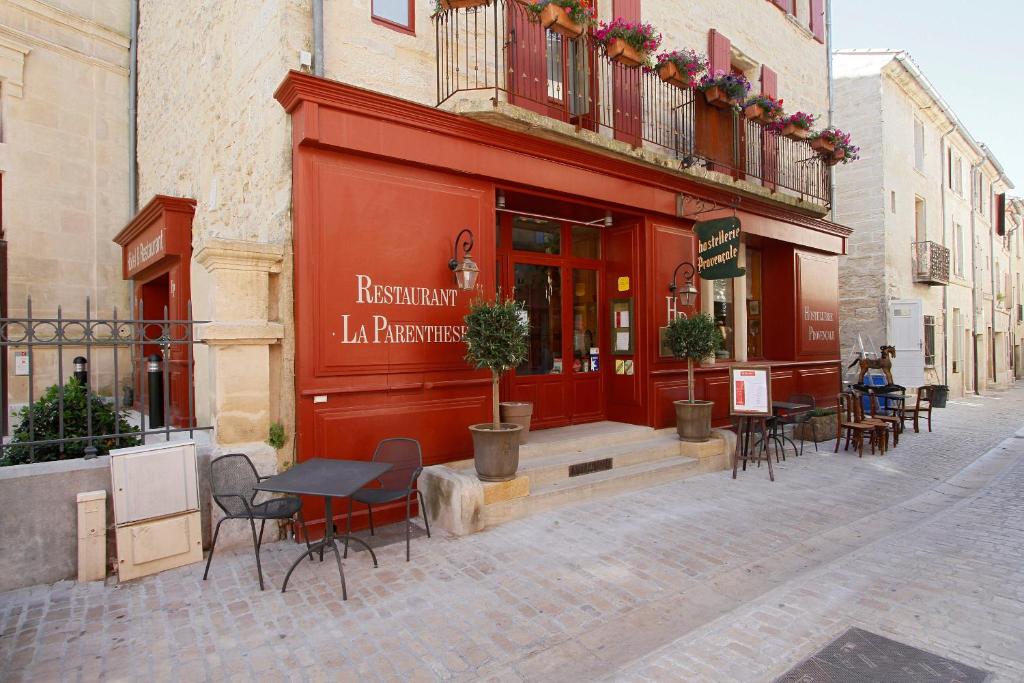 Hostellerie et la parenthese uzes