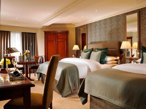 luxury hotels in Munster