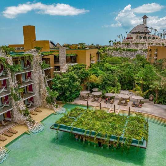 luxury hotels in Playa Del Carmen