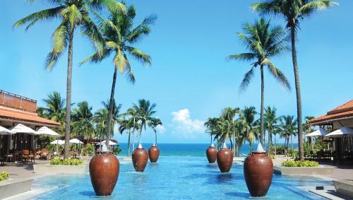 luxury hotels in Da Nang