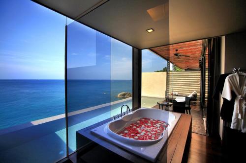 luxury hotels in Nai Harn Beach