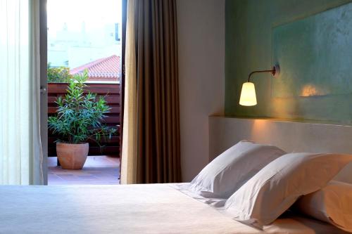 luxury hotels in Alt Empordà