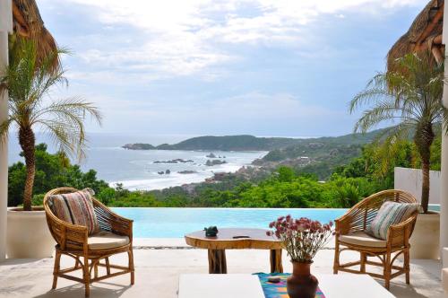 luxury hotels in Huatulco