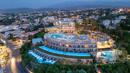 luxury hotels in Agia Marina Nea Kydonias