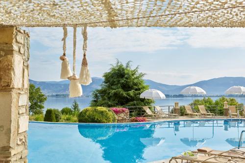 luxury hotels in Kastoria