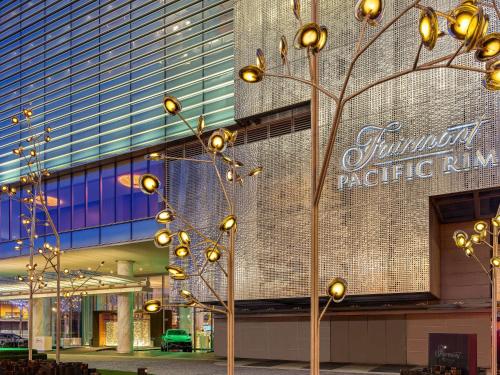 luxury hotels in Vancouver