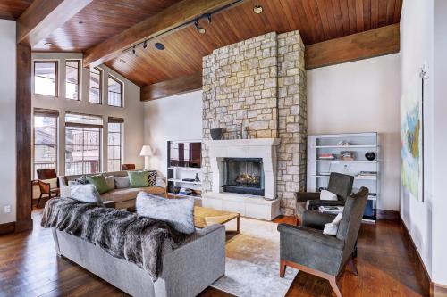 Lodge at Vail, A RockResort
