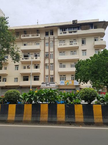 Chateau Windsor Hotel - Marine Drive