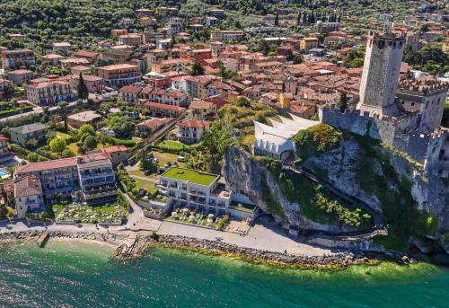 luxury hotels in Lake Garda