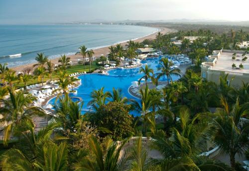 luxury hotels in Mazatlán