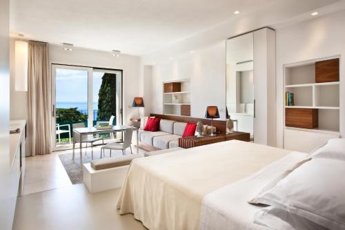 luxury hotels in Taormina