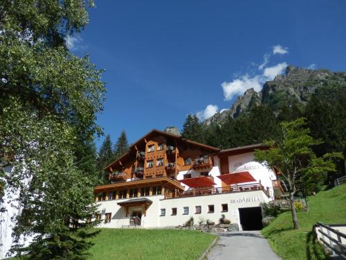 luxury hotels in Schruns