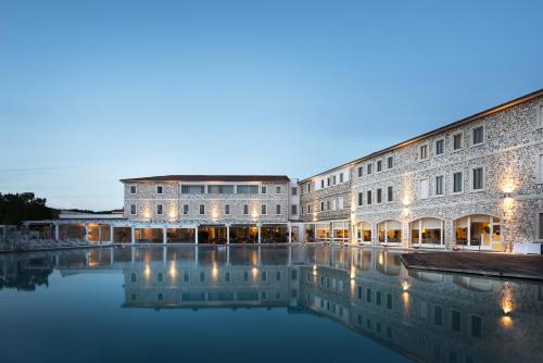 luxury hotels in Maremma Coast