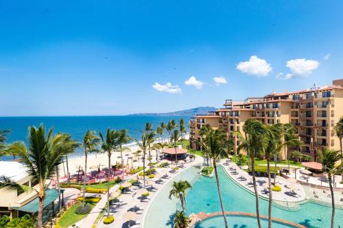 luxury hotels in Nuevo Vallarta