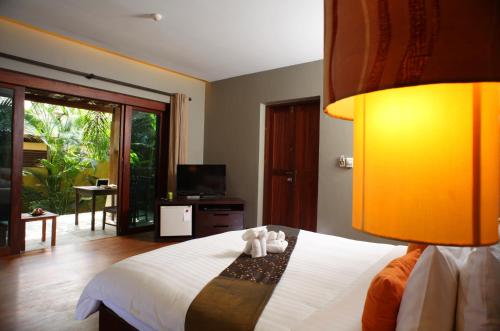 luxury hotels in Phang Nga