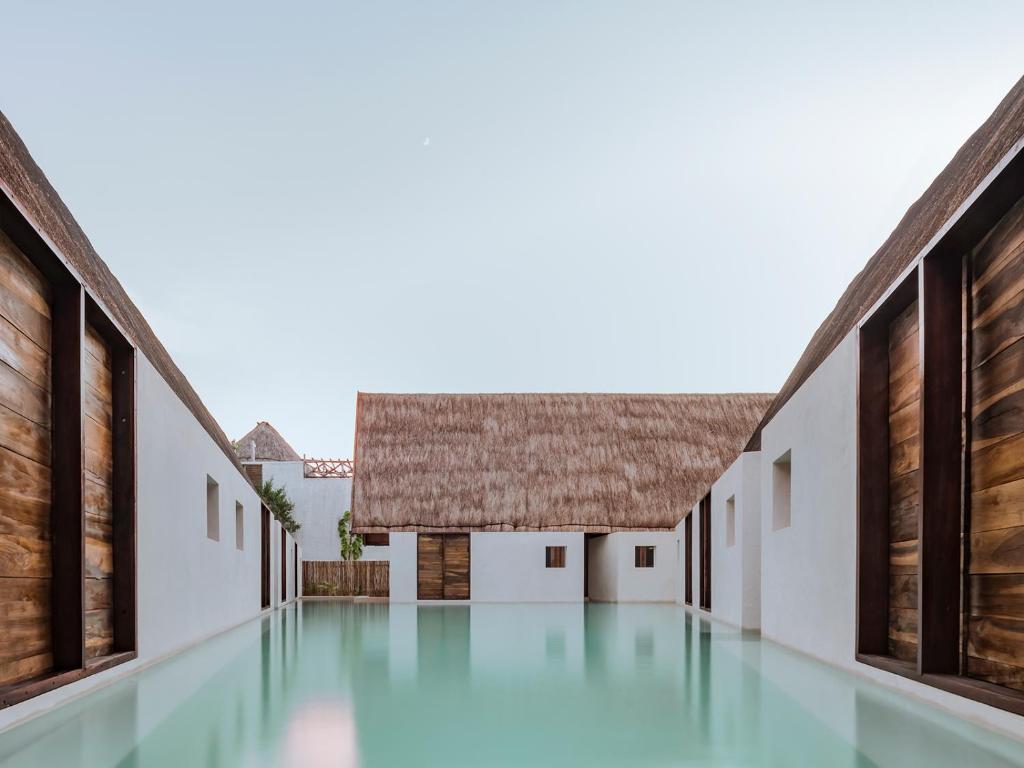 Hotel Boutique Punta Caliza - Adults Oriented