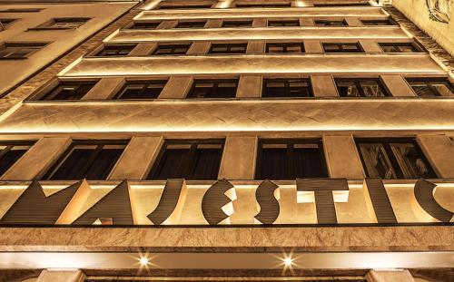 Hotel Majestic