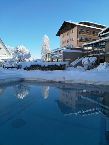 Hotel Cresta