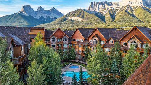 luxury hotels in Alberta