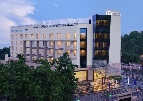 luxury hotels in Uttar Pradesh