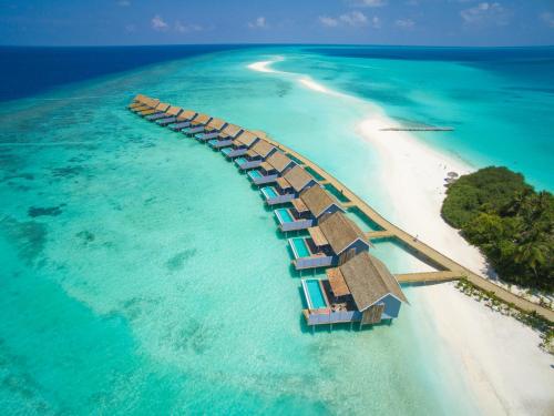 luxury hotels in Ari Atoll