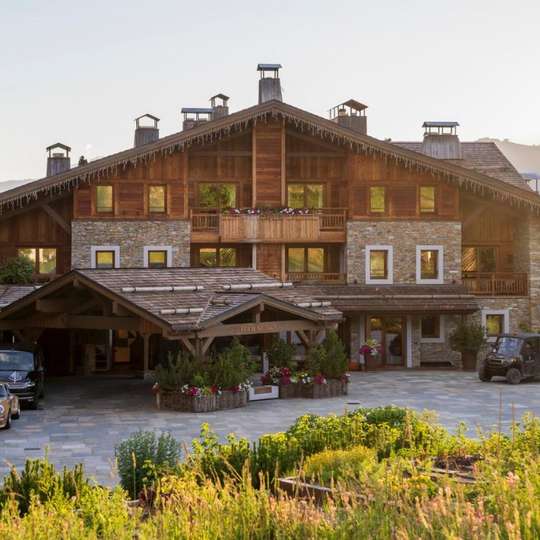 luxury hotels in Northern Alps