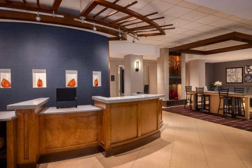 Hyatt Place Charlotte Airport/Lake Pointe