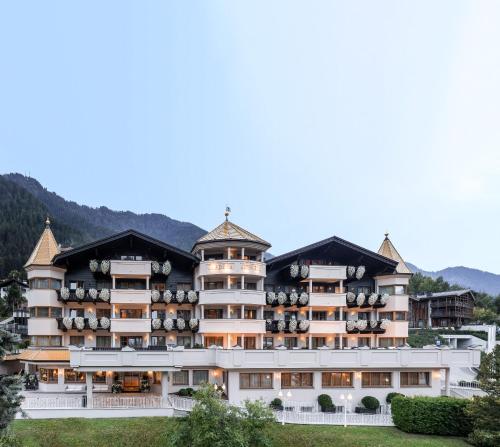 luxury hotels in Italian Alps