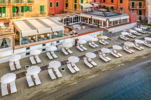 luxury hotels in Genova Area