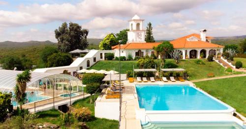 luxury hotels in Central North-West Argentina