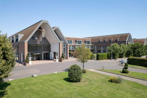 luxury hotels in Hillingdon