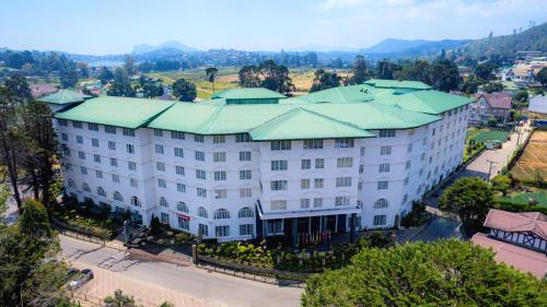 luxury hotels in Nuwara Eliya