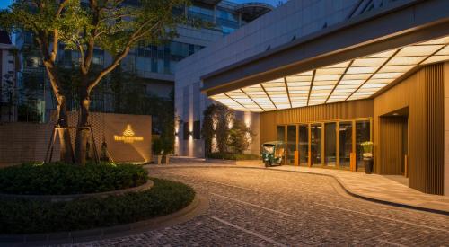 luxury hotels in Shanghai Province