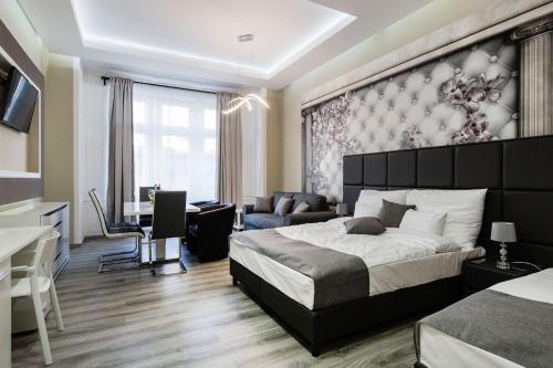 luxury hotels in Central Hungary