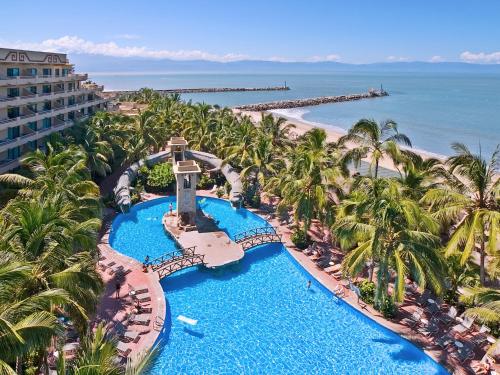 luxury hotels in Nuevo Vallarta