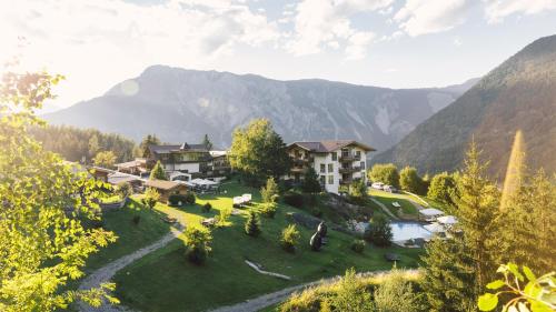 luxury hotels in Sankt Leonhard Im Pitztal