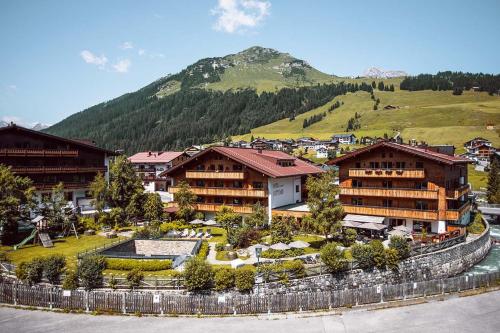 luxury hotels in Lech - Zürs