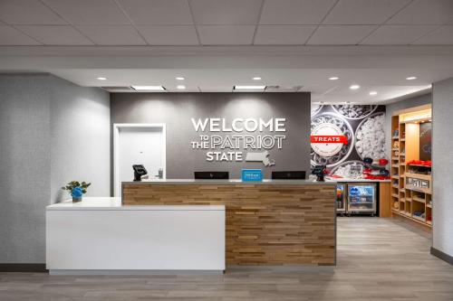 Hampton Inn & Suites - Cape Cod/West Yarmouth