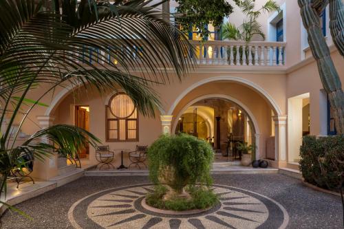 luxury hotels in Chania