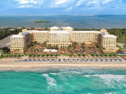 luxury hotels in Cancún