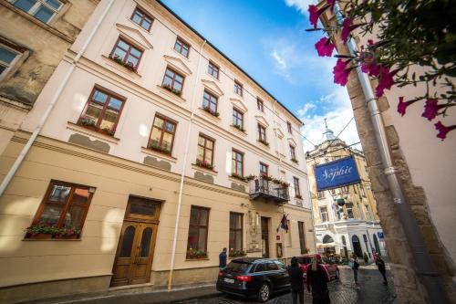 luxury hotels in Lviv