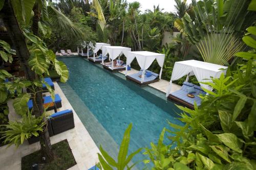 luxury hotels in Seminyak