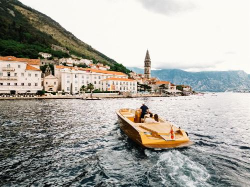 luxury hotels in Kotor Riviera