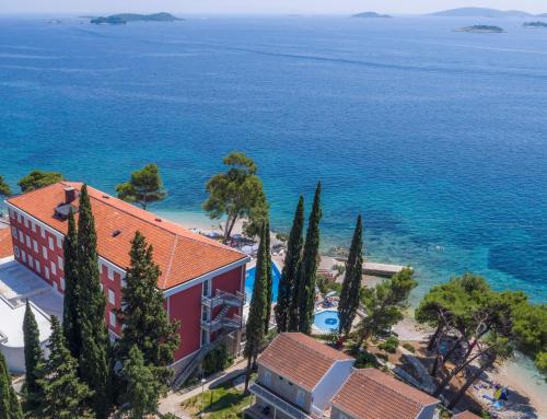 luxury hotels in Makarska Riviera