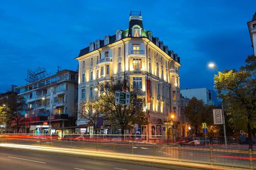 luxury hotels in Varna Coast